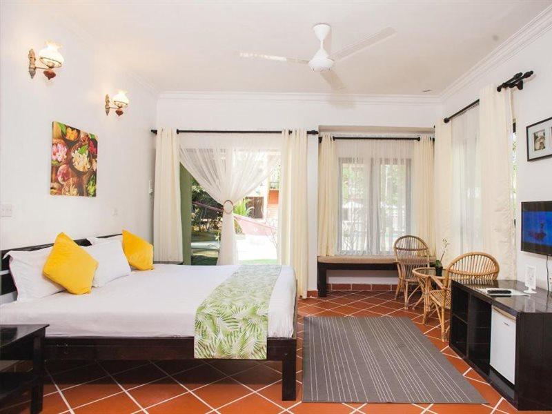 Anjungan Beach Resort Kampung Teluk Nipah Exteriör bild